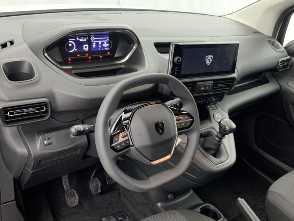Vente en ligne Peugeot Partner Fourgon M 650 KG BLUEHDI 100 S S BVM6 au prix de 22 010 €