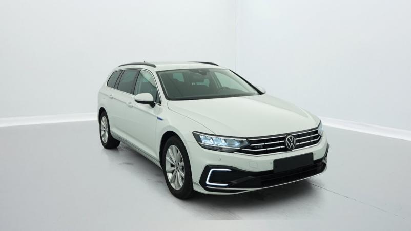 Vente en ligne Volkswagen Passat SW 1.4 TSI Hybride Rechargeable DSG6 GTE au prix de 26 440 €