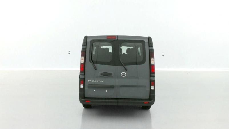 Vente en ligne Nissan Primastar Combi Primastar combi II L2H1 3.0t 2.0 dCi 150ch Acenta au prix de 40 400 €