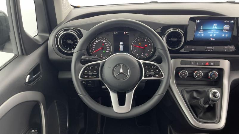 Vente en ligne Mercedes Classe T Classe t 160d 95ch Progressive au prix de 25 700 €