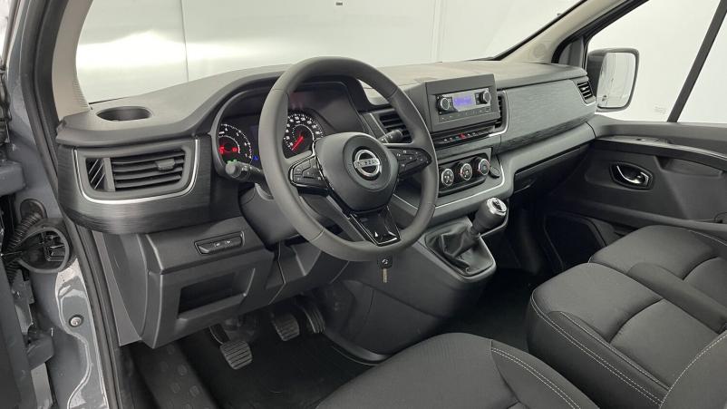 Vente en ligne Nissan Primastar Combi Primastar combi II L2H1 3.0t 2.0 dCi 150ch Acenta au prix de 40 400 €