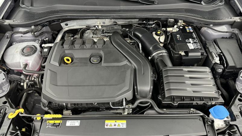 Vente en ligne Cupra Cupra Leon Leon 1.5 eTSI 150ch V DSG7 au prix de 28 700 €