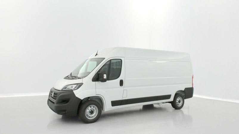Vente en ligne Fiat Ducato Fourgon Ducato 3.3 LH2 2.2 H3-Power 140ch Pack Pro Lounge Connect au prix de 34 980 €