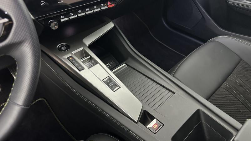 Vente en ligne Peugeot 408 408 1.2 PureTech 130ch GT EAT8 au prix de 27 410 €