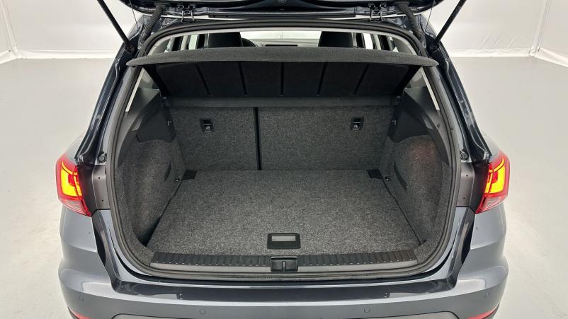Vente en ligne Seat Arona Arona 1.0 TSI 110ch Style DSG7 au prix de 21 800 €