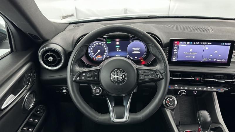 Vente en ligne Alfa Romeo Tonale Tonale 1.5 Hybrid 130ch Sprint TCT7 au prix de 28 700 €