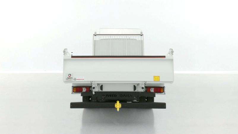Vente en ligne Iveco Daily Daily III 35C16H 3750 3.0 160ch Benne + Coffre JPM au prix de 52 020 €