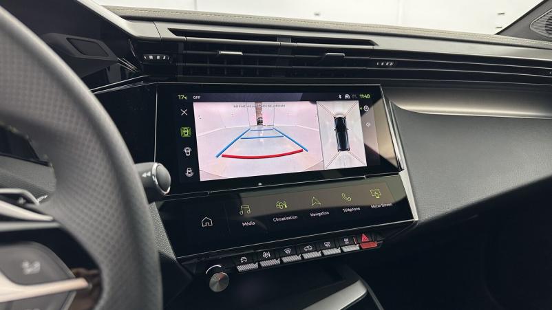 Vente en ligne Peugeot 308 308 III 1.5 BlueHDi 130ch GT EAT8 au prix de 29 700 €