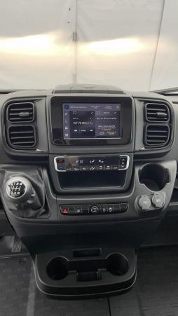 Vente en ligne Fiat Ducato Fourgon Ducato 3.3 LH2 2.2 H3-Power 140ch Pack Pro Lounge Connect au prix de 34 980 €