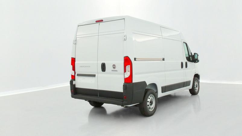 Vente en ligne Fiat Ducato Fourgon Ducato III 3.5 MH2 H3-Power 140ch au prix de 32 580 €