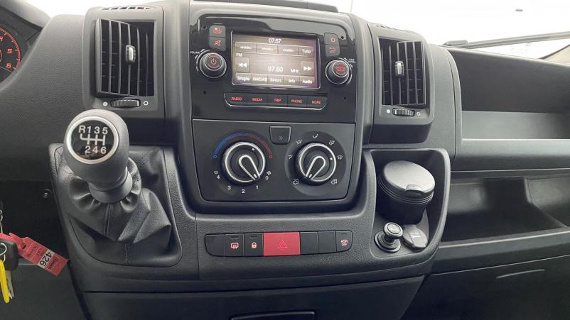 Vente en ligne Citroën Jumper Fourgon Jumper L3H2 35 2.2 BlueHDi 140ch Club au prix de 32 100 €