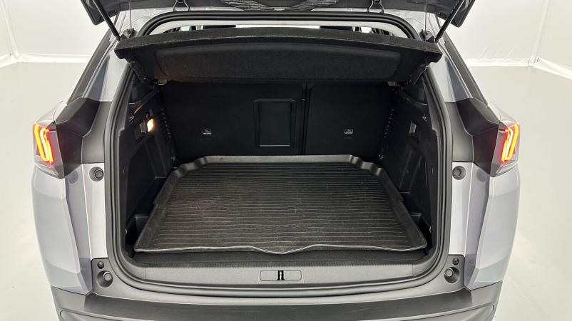 Vente en ligne Peugeot 3008 3008 III 1.2 Puretech 130ch Active Pack EAT8 au prix de 26 000 €