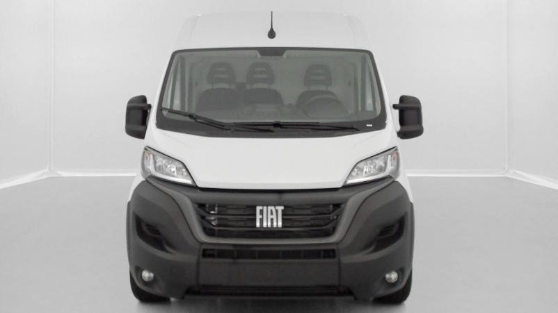 Vente en ligne Fiat Ducato Fourgon Ducato III 3.5 MH2 H3-Power 140ch au prix de 32 580 €