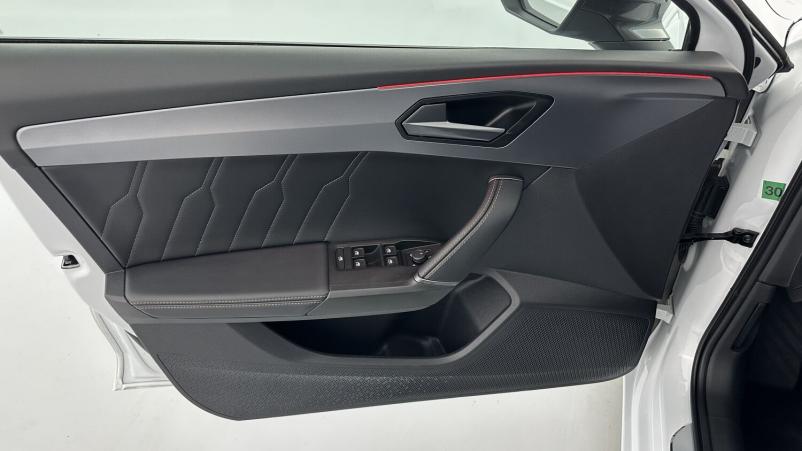 Vente en ligne Cupra Cupra Leon Leon 1.5 eTSI 150ch V DSG7 au prix de 28 700 €