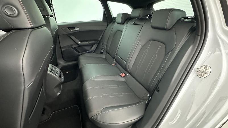 Vente en ligne Cupra Cupra Leon Sportstourer Leon st 2.0 TDI 150ch V DSG7 au prix de 34 400 €