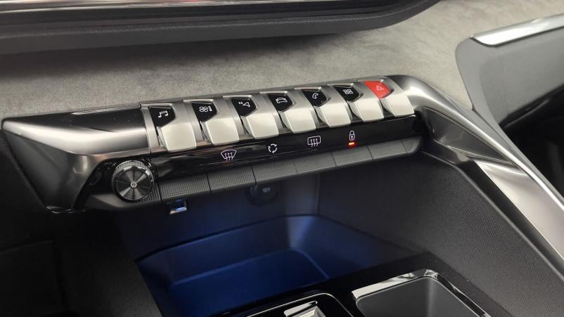 Vente en ligne Peugeot 5008 5008 III 1.2 PureTech 130ch GT EAT8 au prix de 32 400 €