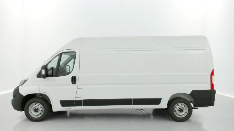 Vente en ligne Fiat Ducato Fourgon Ducato 3.3 LH2 2.2 H3-Power 140ch Pack Pro Lounge Connect au prix de 34 980 €