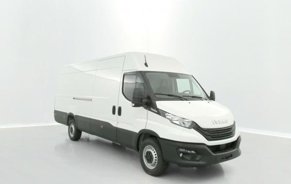 Iveco Daily Daily III 35S18HA8 4100 3.0 180ch 16m³ occasion de 2024 en vente à Rennes