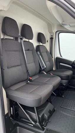 Vente en ligne Citroën Jumper Fourgon Jumper L3H2 35 2.2 BlueHDi 140ch Club au prix de 32 100 €