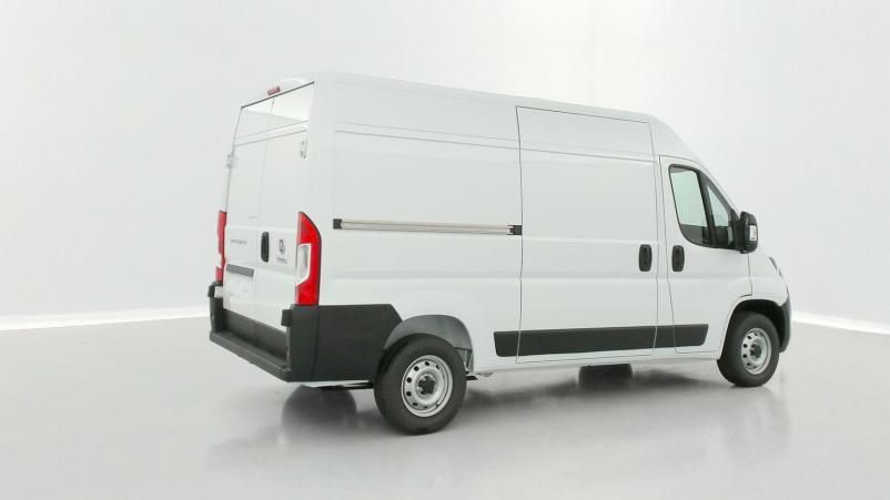 Vente en ligne Fiat Ducato Fourgon Ducato III 3.5 MH2 H3-Power 140ch au prix de 32 580 €