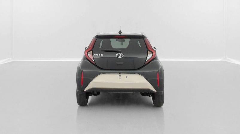 Vente en ligne Toyota Aygo Aygo x 1.0 VVT-i 72ch Design au prix de 17 400 €