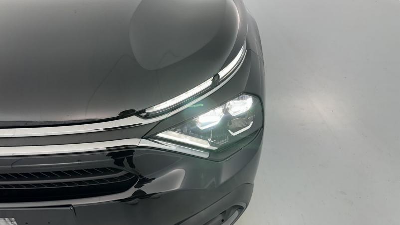Vente en ligne Citroën C4 C4 III 1.5 BlueHDi 130ch Plus EAT8 au prix de 24 410 €