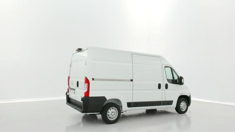 Vente en ligne Opel Movano Movano 3.5T L2H2 2.2d 140ch Pack Business au prix de 31 380 €