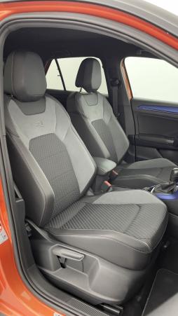 Vente en ligne Volkswagen T-Roc T-roc 2.0 TSI 300ch R 4-Motion DSG7 au prix de 31 400 €