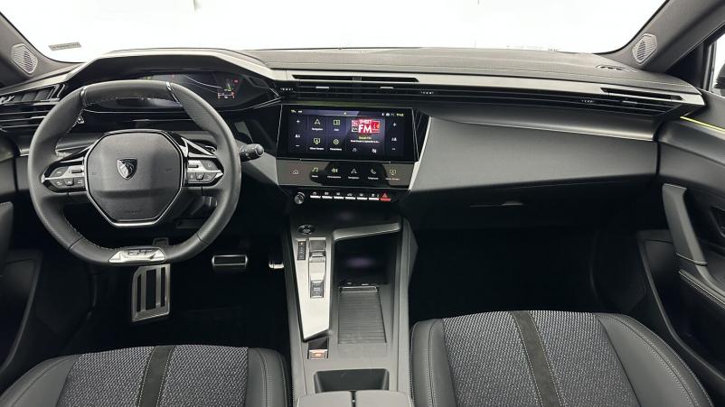 Vente en ligne Peugeot 308 308 III 1.5 BlueHDi 130ch GT EAT8 au prix de 29 700 €