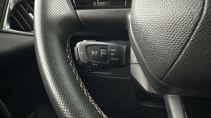 Vente en ligne Ds Ds3 Crossback Ds3 crossback 1.2 PureTech 130ch Performance Line EAT8 au prix de 17 510 €