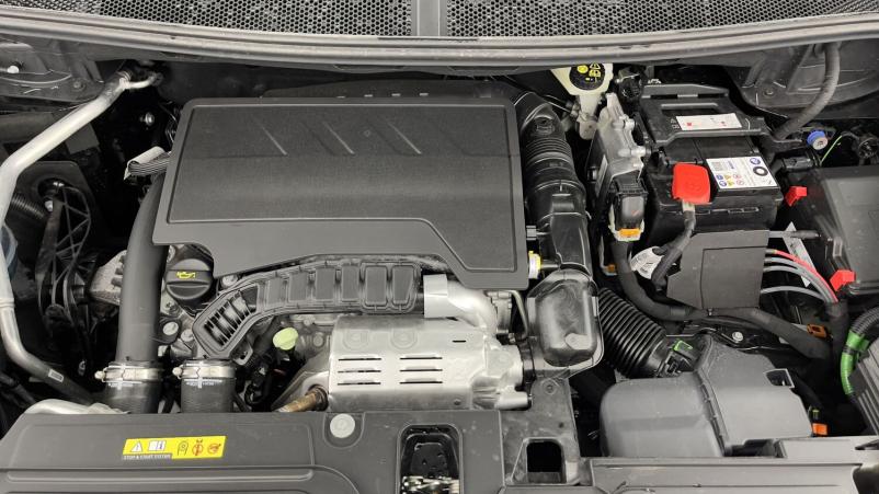 Vente en ligne Peugeot 5008 5008 III 1.2 PureTech 130ch GT EAT8 au prix de 32 400 €