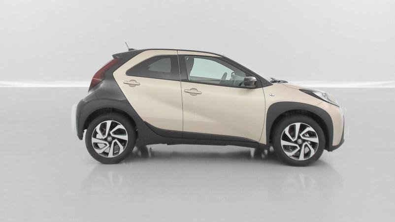 Vente en ligne Toyota Aygo Aygo x 1.0 VVT-i 72ch Design au prix de 17 400 €