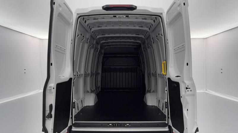 Vente en ligne Iveco Daily Daily III 35S18HA8 4100 3.0 180ch 16m³ au prix de 53 580 €