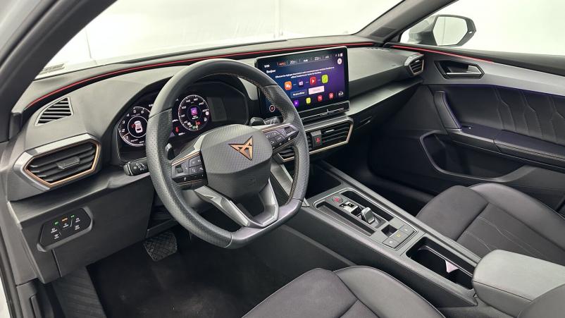 Vente en ligne Cupra Cupra Leon Leon 1.5 eTSI 150ch V DSG7 au prix de 28 700 €