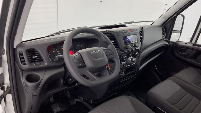 Vente en ligne Iveco Daily Daily III 35C16H 3450 3.0 160ch Q-TOR Benne JPM au prix de 51 660 €