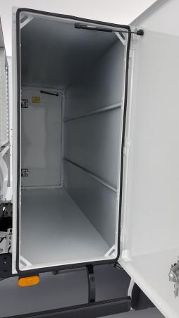 Vente en ligne Iveco Daily Daily III 35C16H 3750 3.0 160ch Benne + Coffre JPM au prix de 52 020 €