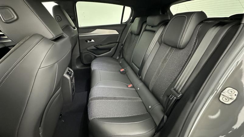 Vente en ligne Peugeot 308 308 III 1.5 BlueHDi 130ch GT EAT8 au prix de 29 700 €