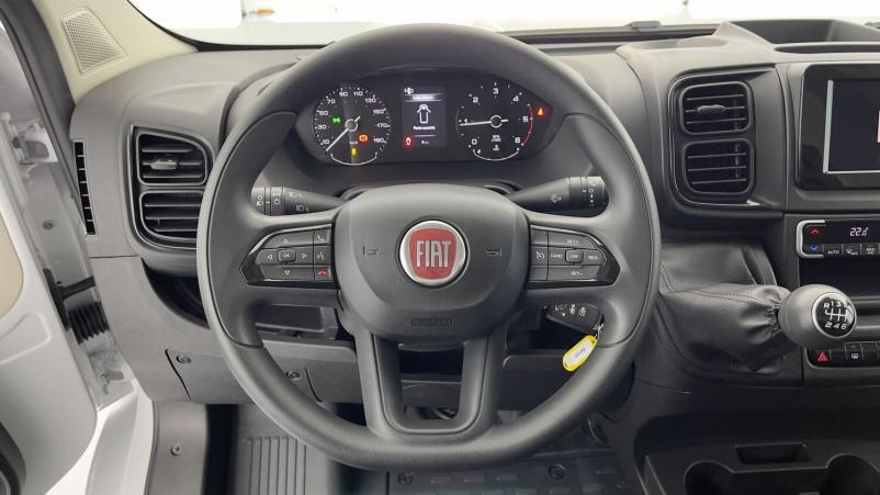 Vente en ligne Fiat Ducato Fourgon Ducato III 3.5 MH2 H3-Power 140ch au prix de 32 580 €