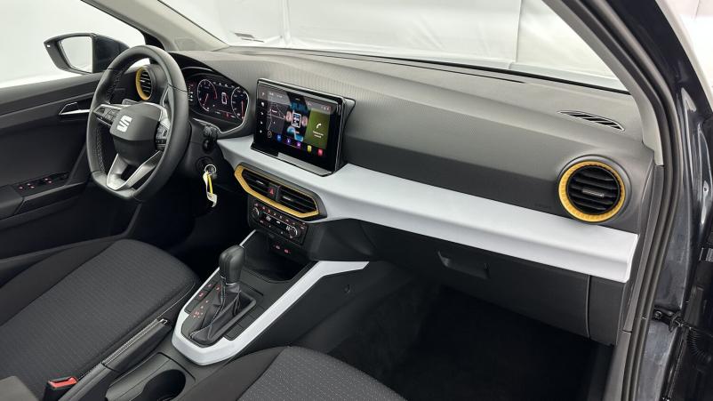 Vente en ligne Seat Arona Arona 1.0 TSI 110ch Style DSG7 au prix de 21 800 €