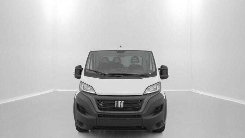 Vente en ligne Fiat Ducato Fourgon Ducato cc 3.5 L 2.2 H3-Power 140ch Maxi Benne Acier + Coffre JPM au prix de 40 500 €