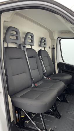Vente en ligne Fiat Ducato Fourgon Ducato 3.3 LH2 2.2 H3-Power 140ch Pack Pro Lounge Connect au prix de 34 980 €