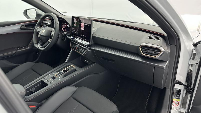 Vente en ligne Cupra Cupra Leon Sportstourer Leon st 2.0 TDI 150ch V DSG7 au prix de 34 400 €