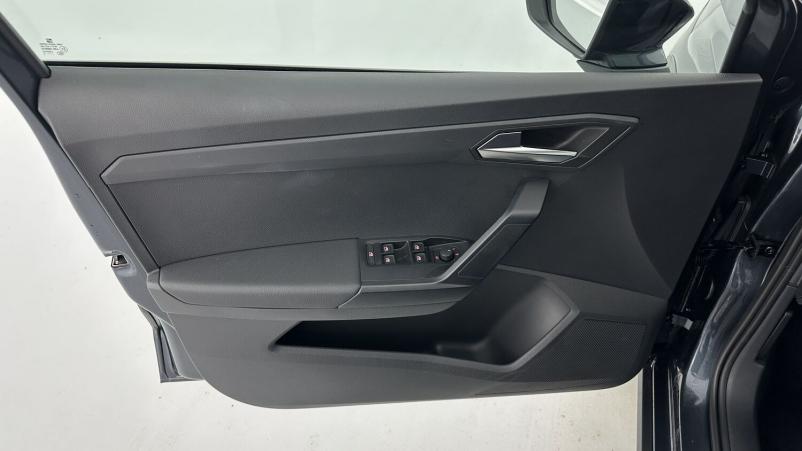 Vente en ligne Seat Arona Arona 1.0 TSI 110ch Style DSG7 au prix de 21 800 €