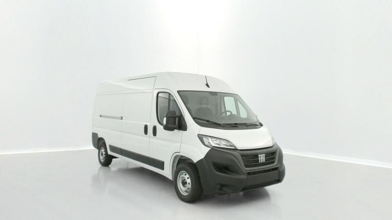 Vente en ligne Fiat Ducato Fourgon Ducato 3.3 LH2 2.2 H3-Power 140ch Pack Pro Lounge Connect au prix de 34 980 €