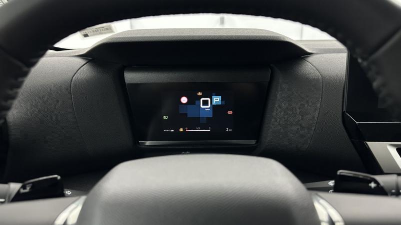 Vente en ligne Citroën C4 C4 III 1.5 BlueHDi 130ch Plus EAT8 au prix de 24 410 €
