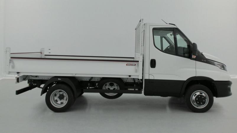 Vente en ligne Iveco Daily Daily III 35C16H 3450 3.0 160ch Q-TOR Benne JPM au prix de 51 660 €