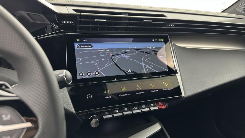 Vente en ligne Peugeot 308 308 III 1.5 BlueHDi 130ch GT EAT8 au prix de 29 700 €