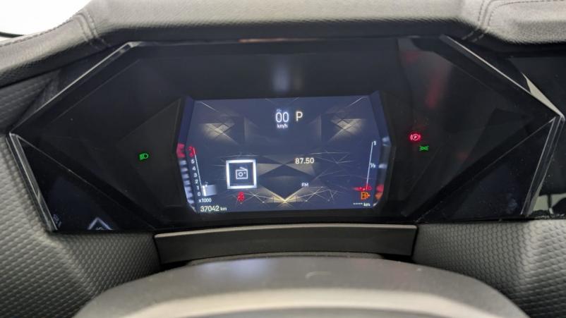 Vente en ligne Ds DS4 PureTech 225 EAT8 Cross Rivoli au prix de 27 470 €