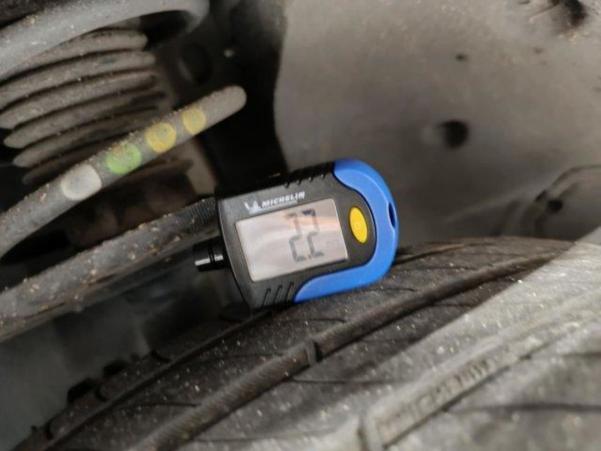 Vente en ligne Ds DS4 PureTech 225 EAT8 Cross Rivoli au prix de 27 470 €