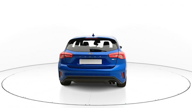 Vente en ligne Ford Focus 5P 1.0 EcoBoost mHEV 155ch Manuelle/6 St-line x au prix de 19 390 €